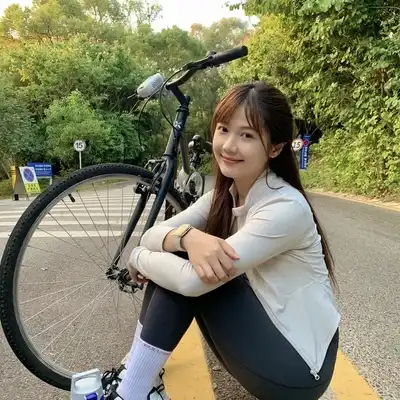郑玲